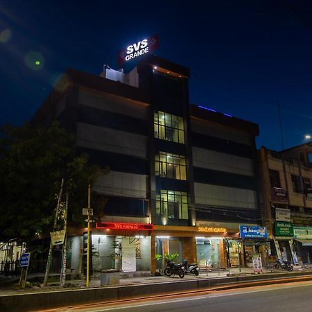 Svs Grande Hotel Pudukkottai Buitenkant foto